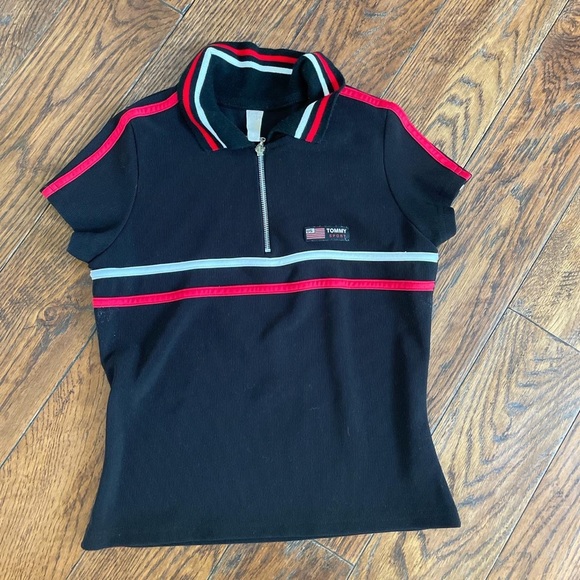 Tommy Hilfiger Retro Half-Zip - Picture 1 of 2